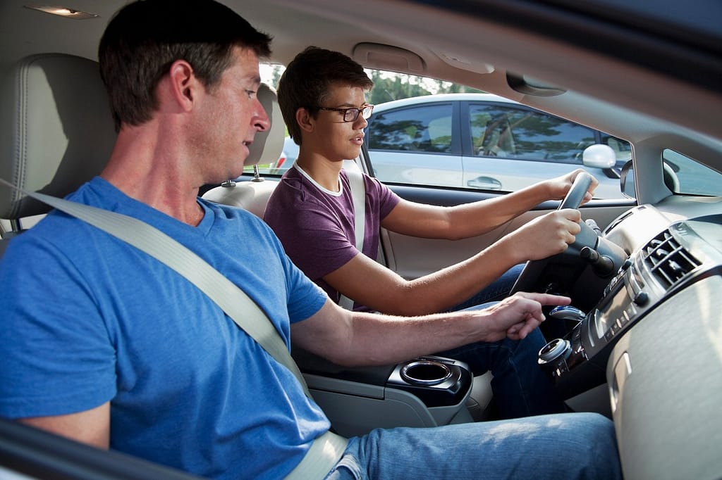 Top 3 Defensive Driving Tips for Teenage Drivers