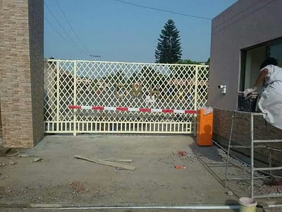 barrier (2)